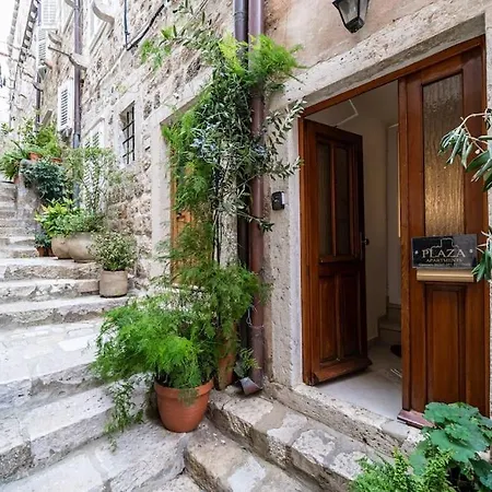 Apartment Plaza Royal In The Centre *