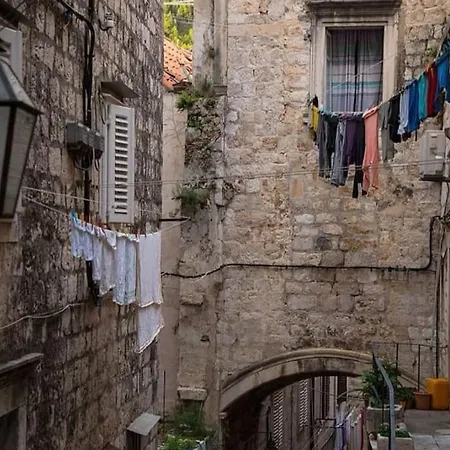 Plaza Royal In The Centre Apartman *