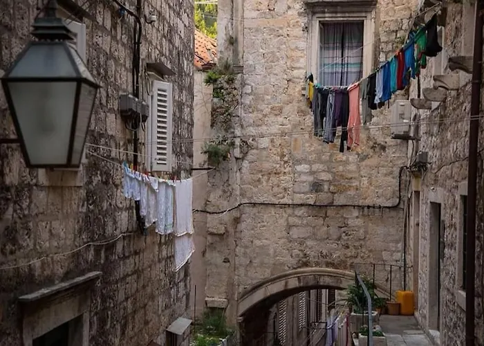 Plaza Royal In The Centre דירה *